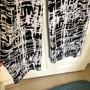 Side Tie B/W long sleeved Jumpsuit